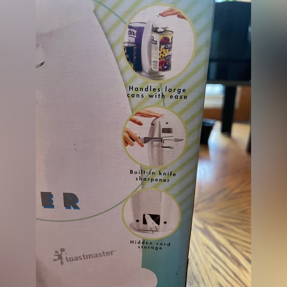 Electric can opener - Picture 3 of 4